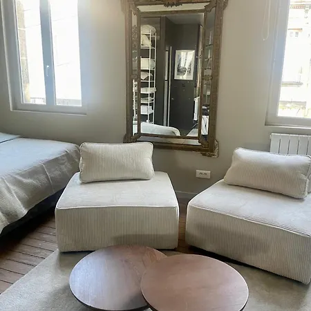 Style Loft Quartier Saint-augustin Apartmán